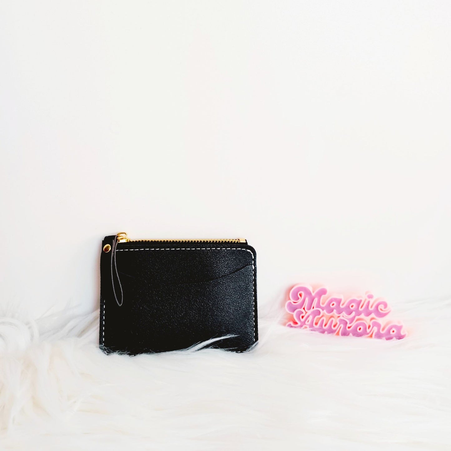 Carteira Pequena Personalizada – Preto, Rosa ou Branco
